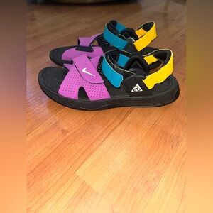 ACG Air Deschutz Vivid Purple Size 10 Men